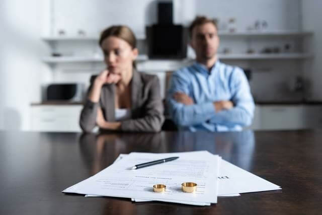 6 راه برای طلاق به درخواست زن-وب سایت وکیل حاتمی راد